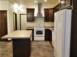 511 Ryan St, Holmen, WI 54636