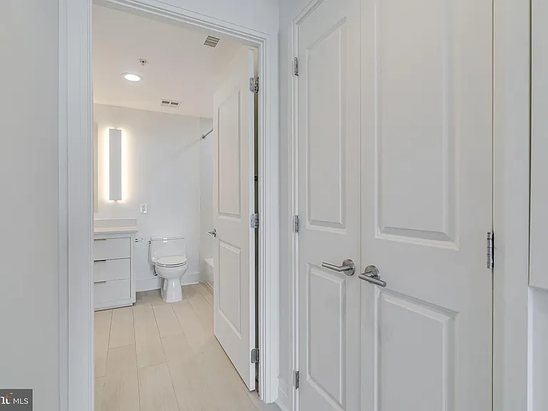 8220 Crestwood Heights Dr #1614 — Photo 15