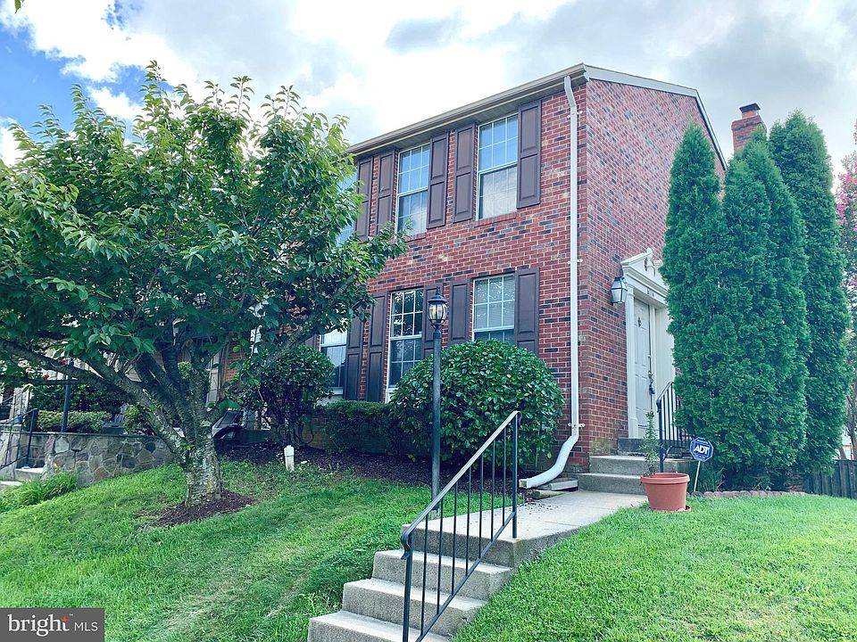 1st image of 6114 Hyacinth Dr