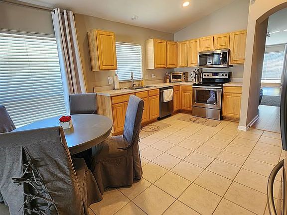 5th image of 30327 Randall Manor St