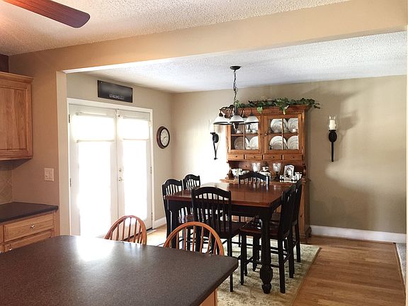 4th image of 106 Springhollow Dr
