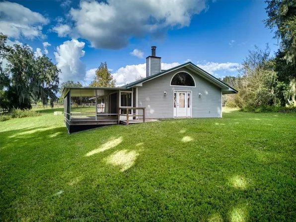 6644 NW 223rd St, Micanopy, FL 32667
