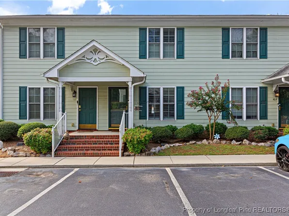 408 Cityview Ln, Fayetteville, NC 28301