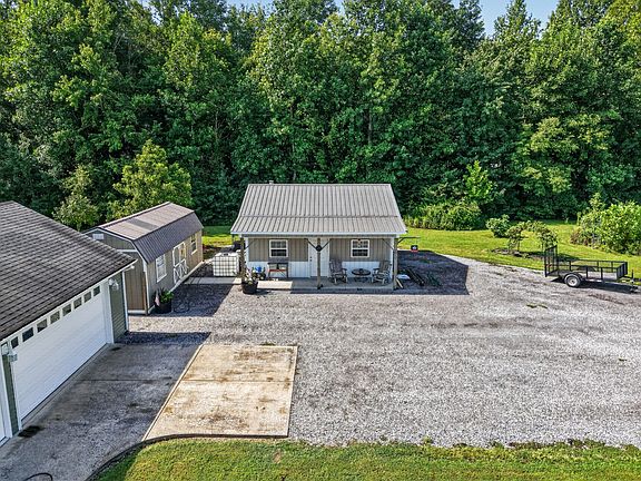 5th image of 130 Bell Rd