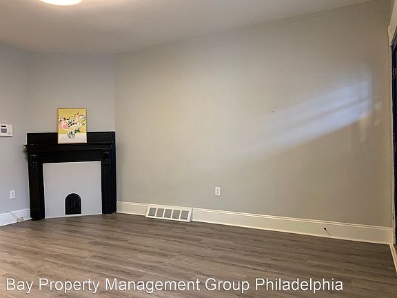 5th image of 1522 N Alden St
