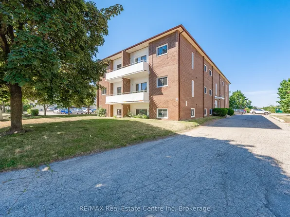 57 Conroy Cres #102, Guelph, ON N1G 2V5