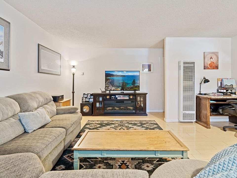 1223 Bonanza Ave South Lake Tahoe, CA, 96150 Apartments for Rent Zillow