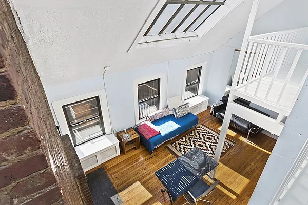 Rented by Compass | media 11