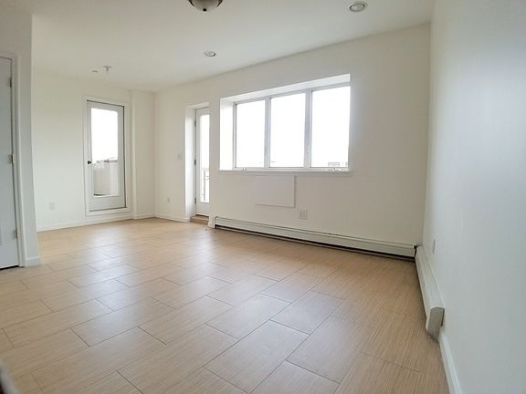2nd image of 379 Lefferts Ave APT 7B