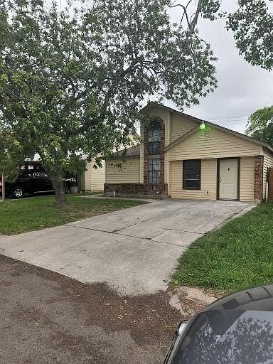 1st image of 3046 Beacon Field Dr