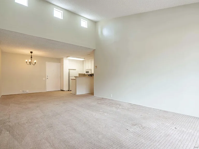 1855 Diamond St #301 — Photo 9