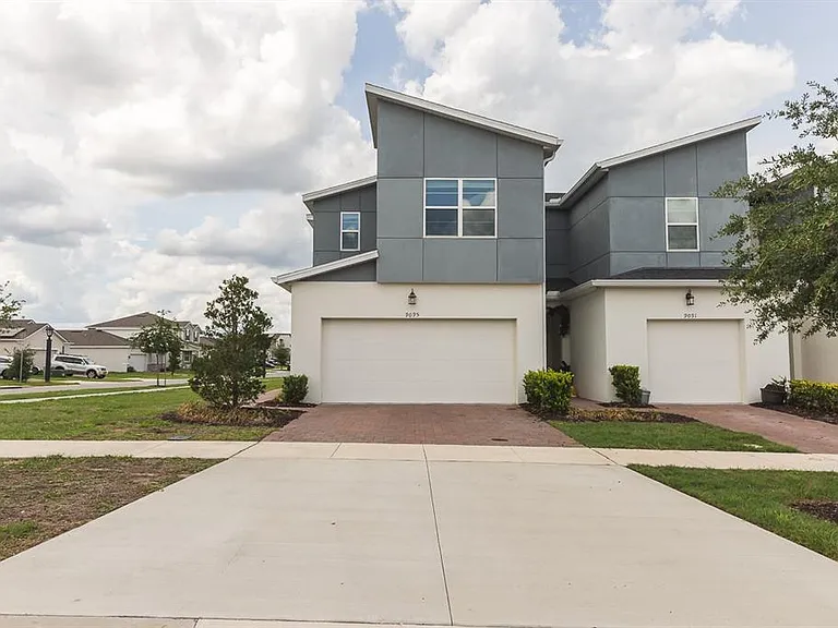 9095 Beach Tea Way — Photo 2