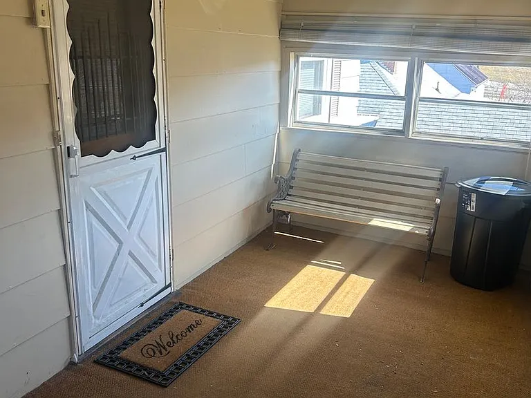14 Orchard Ter — Photo 1