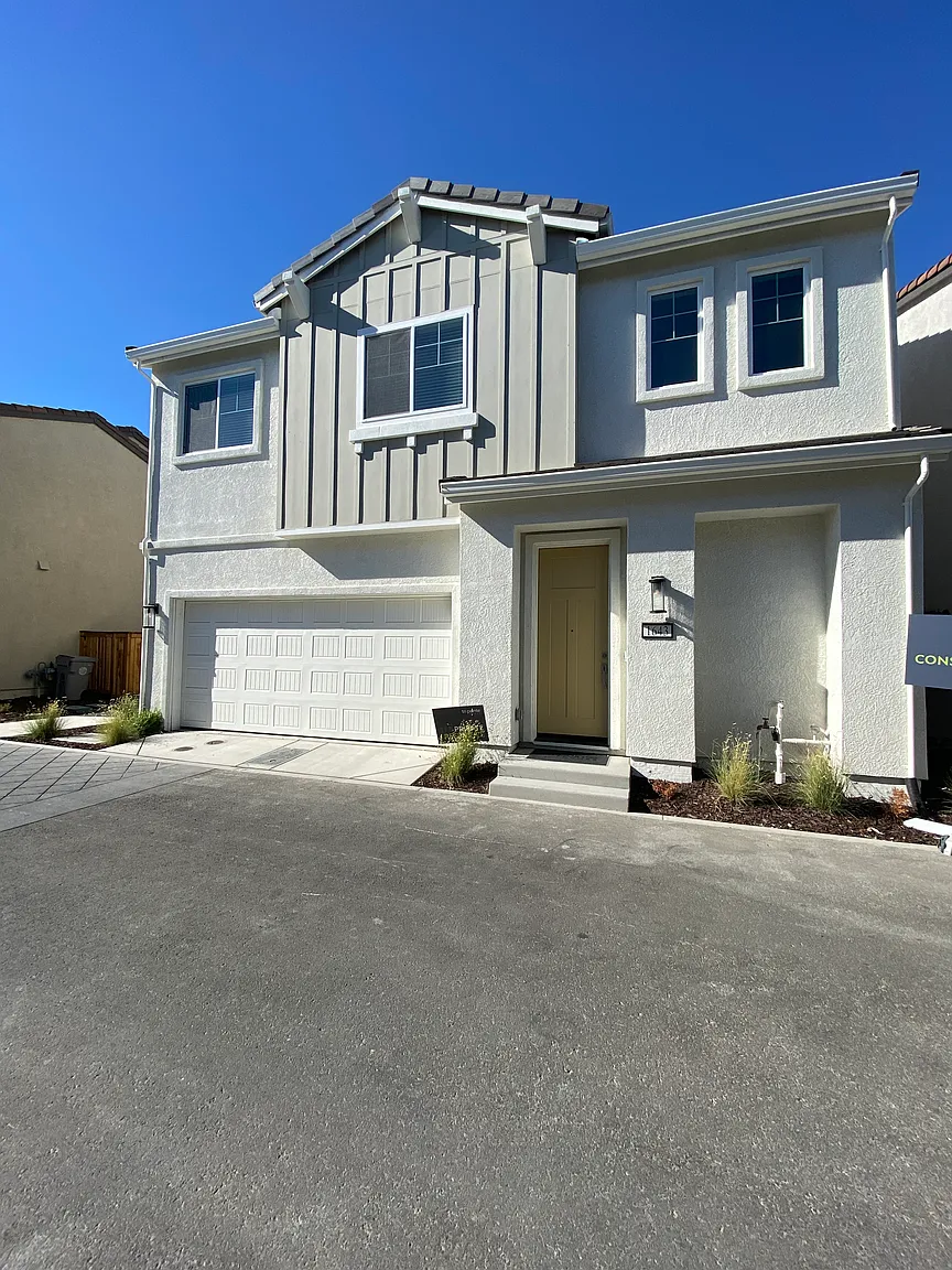 1643 Bronzewick Ln photo 1