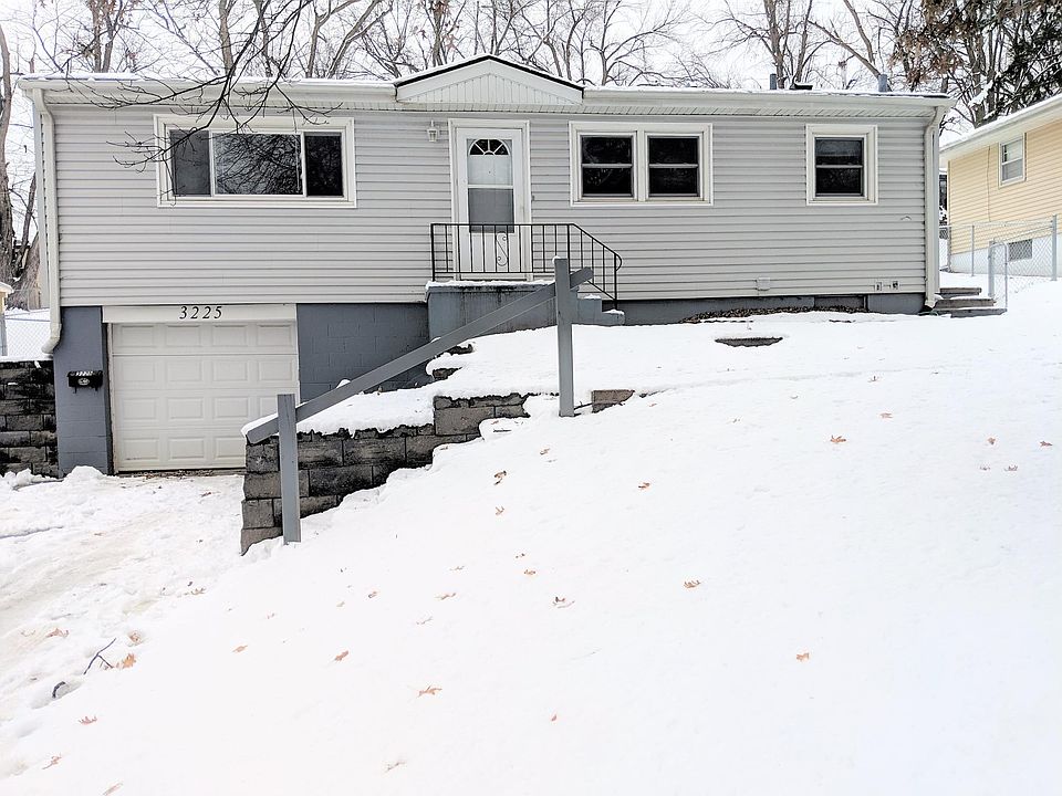 1st image of 3225 S 91st St