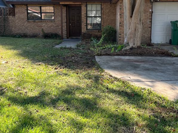 2018 Woodfern Path