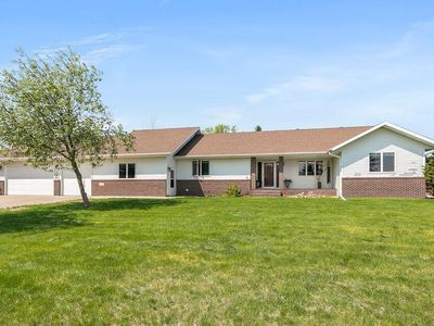 342 3rd Ave N, Casselton, ND, 58012
