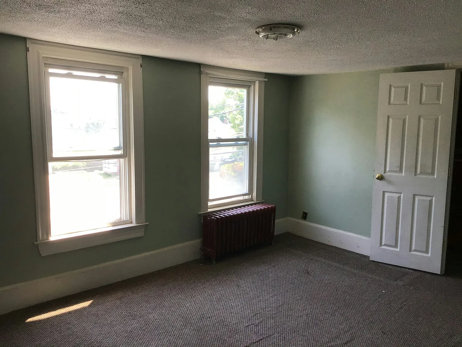 285 Nahatan Street, Unit 2 — Photo 2