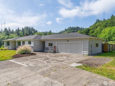 841 Hazel Dell Road, Castle Rock, WA, 98611