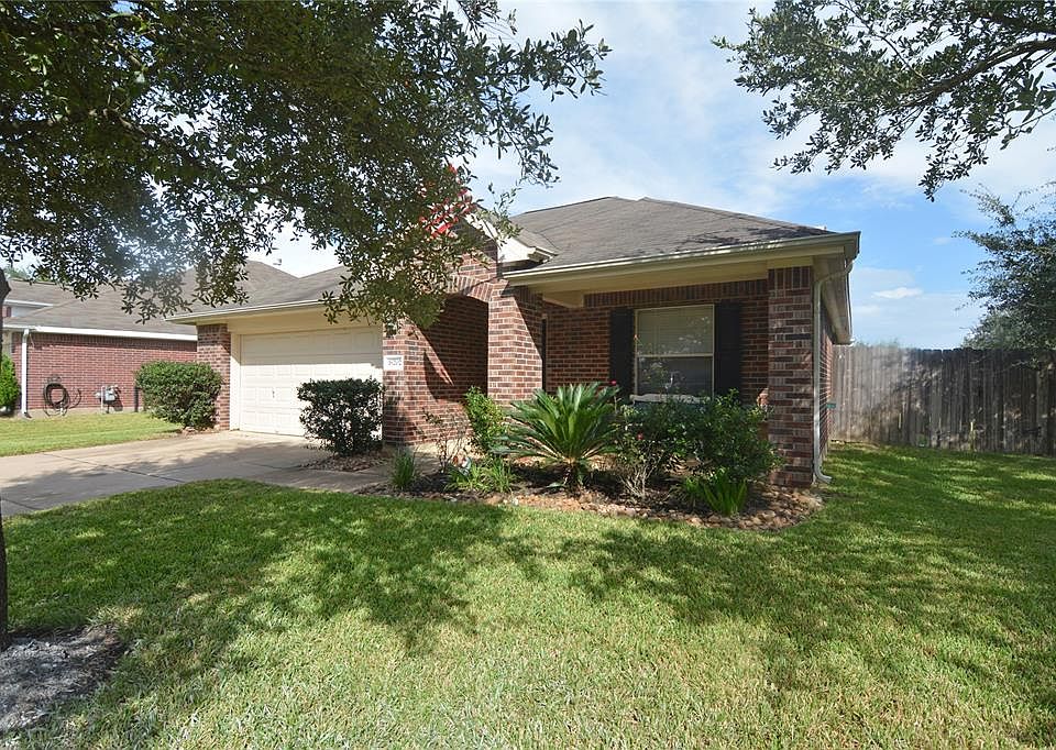 1st image of 16202 Lavender Creek Ct