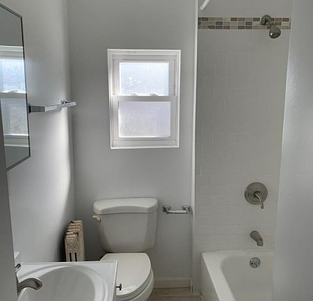 5th image of 12 Magnolia St #1