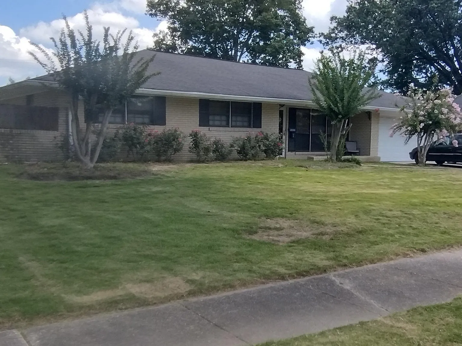 3 bed, 1789 sqft, $2,150 — Photo 2