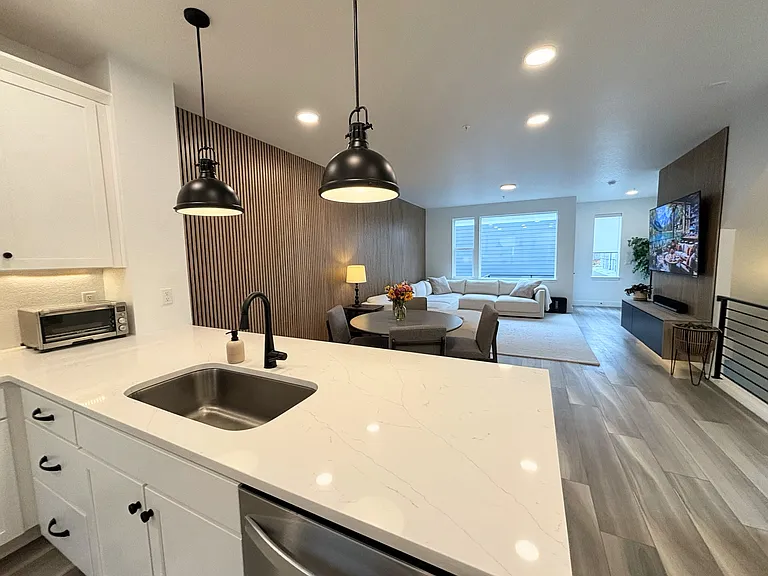 2722 W 68th Ave — Photo 3