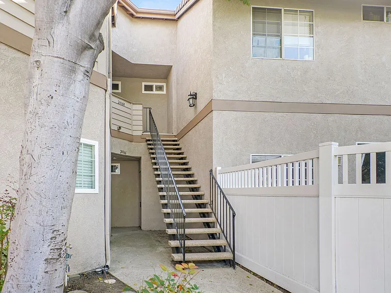 24368 Sage Ct — Photo 22