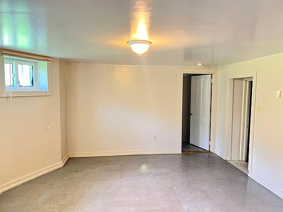2nd image of 359 N 2nd St #B