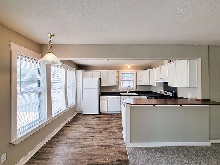 4634 Norhill Blvd — Photo 8
