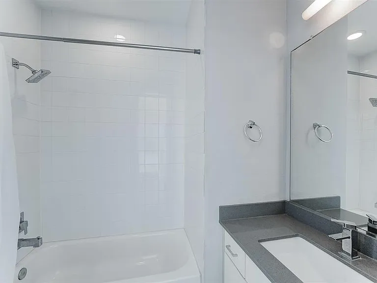 8409 Hempstead Rd #A — Photo 31