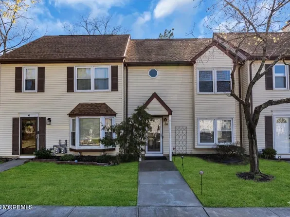 39 Independence Court, Jackson, NJ 08527