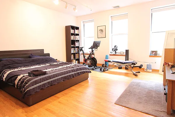 Rented by True Lofts New York LLC | media 21
