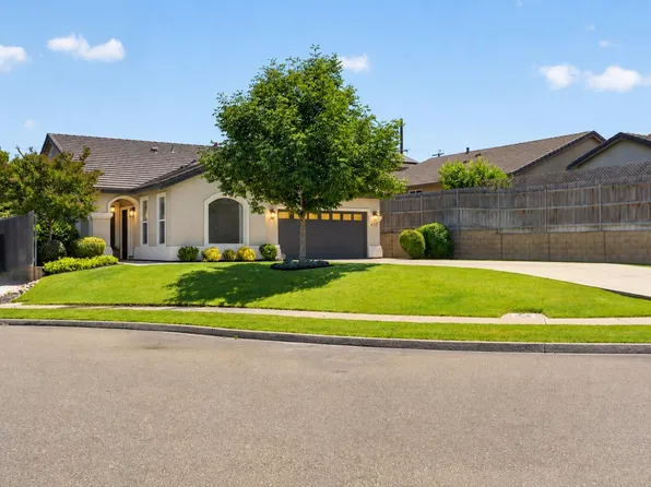 437 Silver Ridge Ct, Oakdale, CA 95361