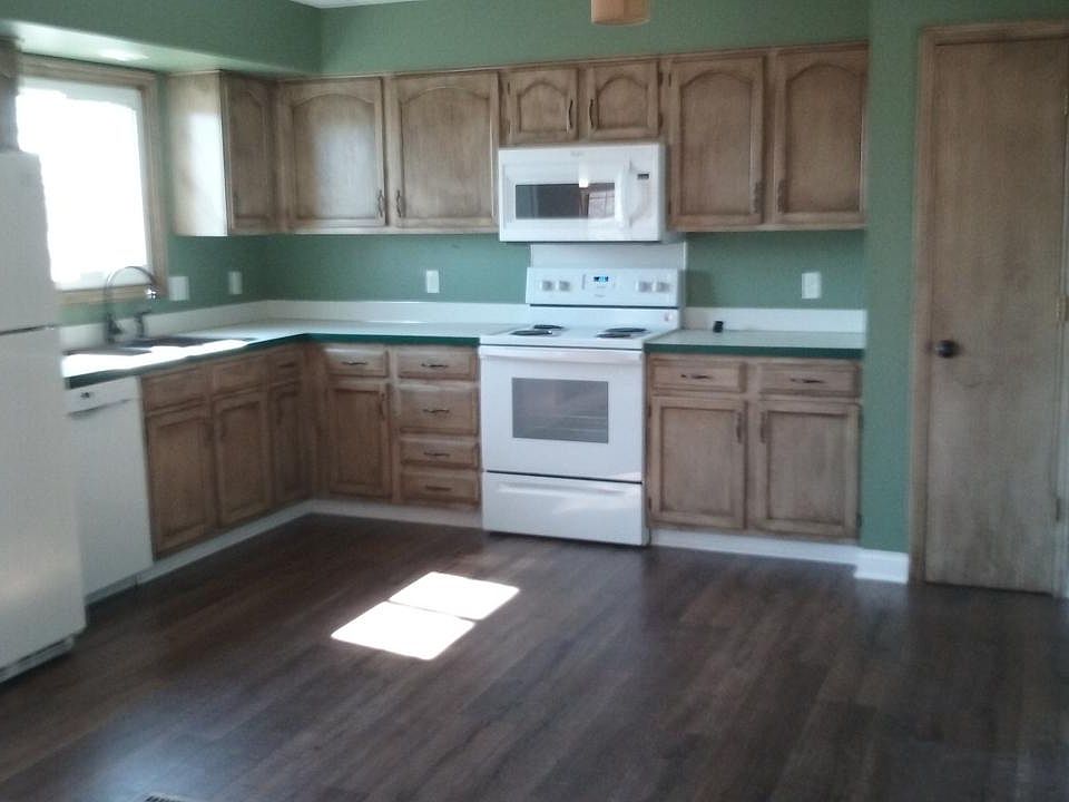 1st image of 16615 Madison St #1