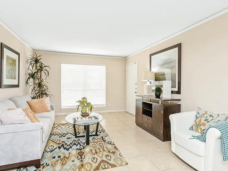 The Alora Apartments — Photo 19