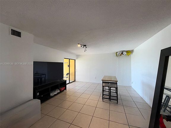 4th image of 2727 NW 17th Ter APT 506