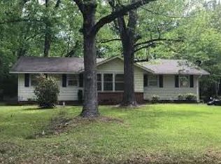 3776 Meadow Ln, Jackson, MS 39212