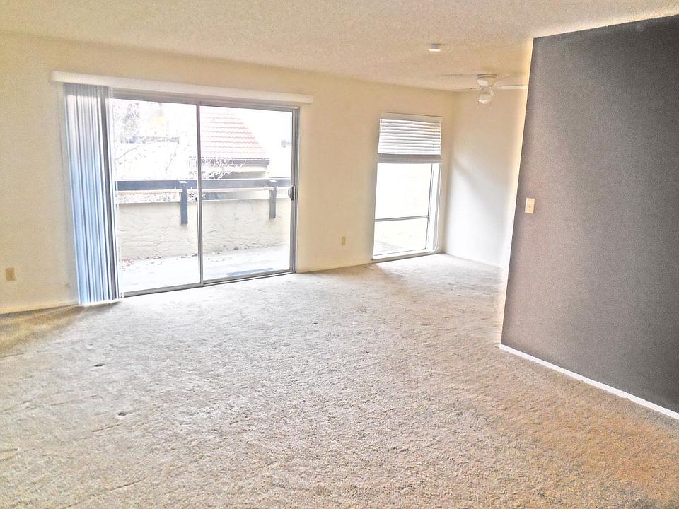 Living room to Balcony