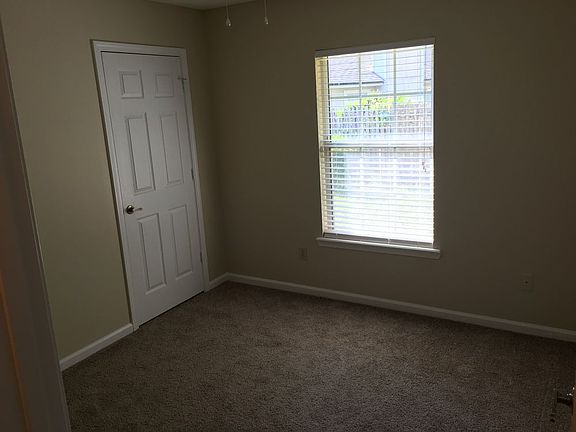 4th image of 11927 Elizabeth Ann Ct