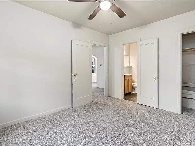 220 15th Ave S — Photo 15