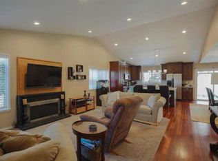 5847 Brandywine Ct, Camarillo, CA 93012