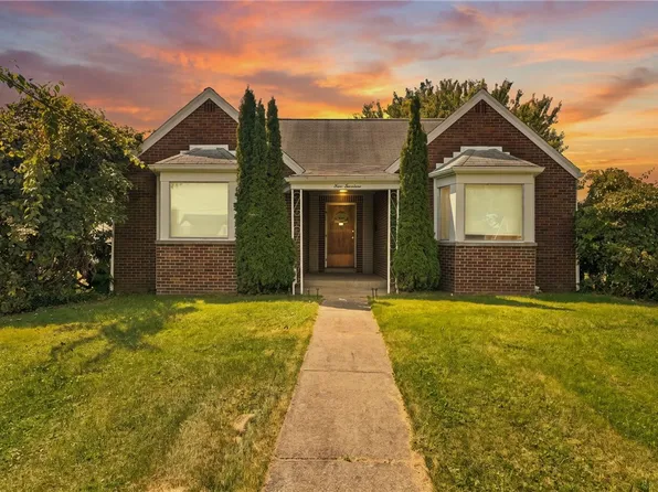 114 Jefferson Dr, New Kensington, PA 15068