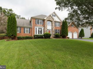 9020 Acadia Park Dr, Bristow, VA 20136