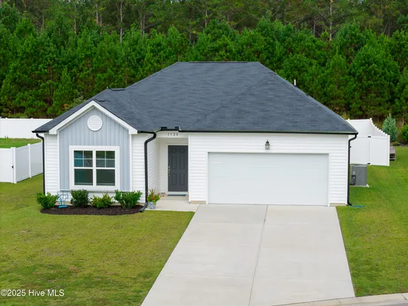 1320 Cadbury Castle Drive SE, Bolivia, NC 28422