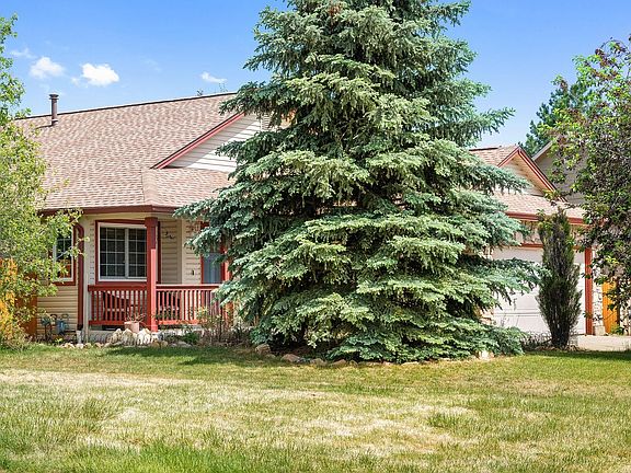 3rd image of 79 Red Oak Ct