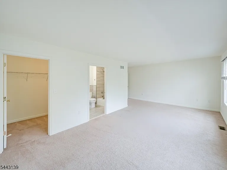 26 Decroce Ct — Photo 19