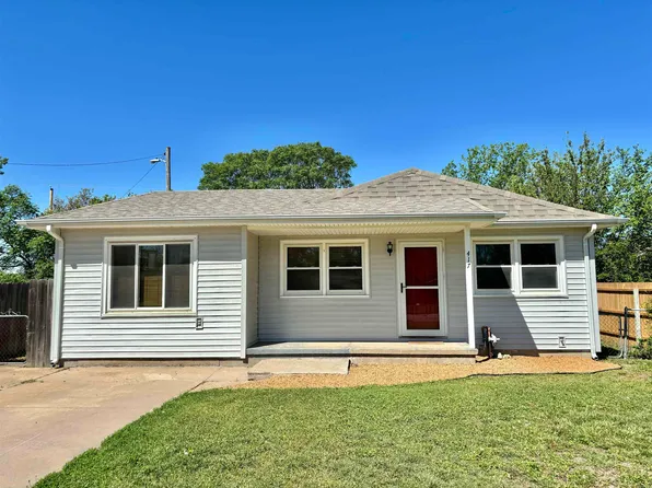 417 Circle Dr, Burrton, KS 67020
