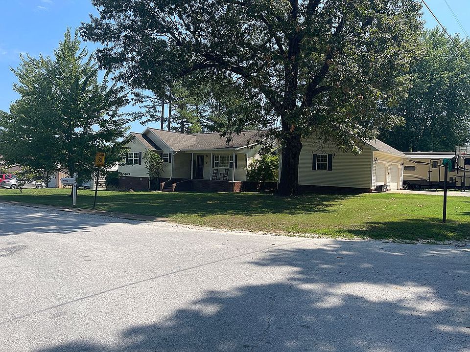 1st image of 255 Alta Vista Dr