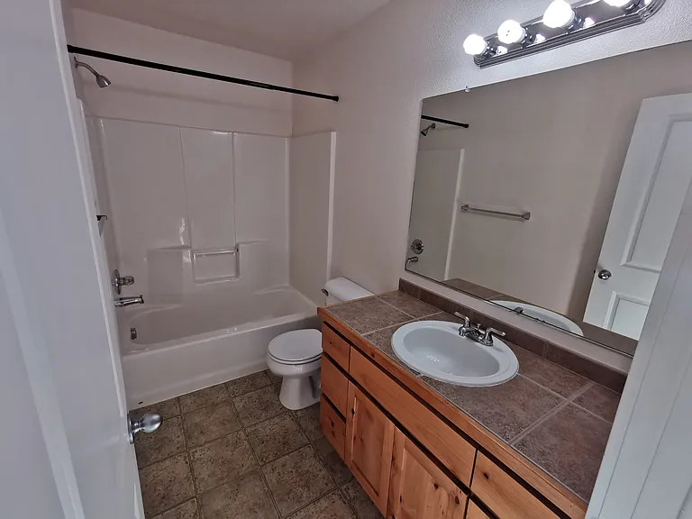 2597 SW 179th Ter — Photo 14